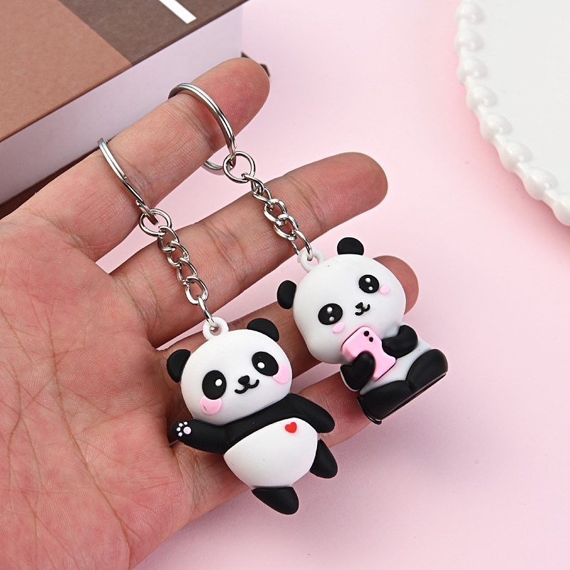Cute Cartoon Couple Panda Keyc - Women'S Accessories Gift Ideas 评论和价格