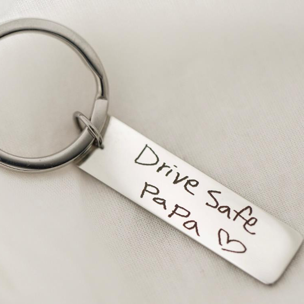 Actual handwritten key chain,  - Women'S Accessories Gift Ideas 评论和价格