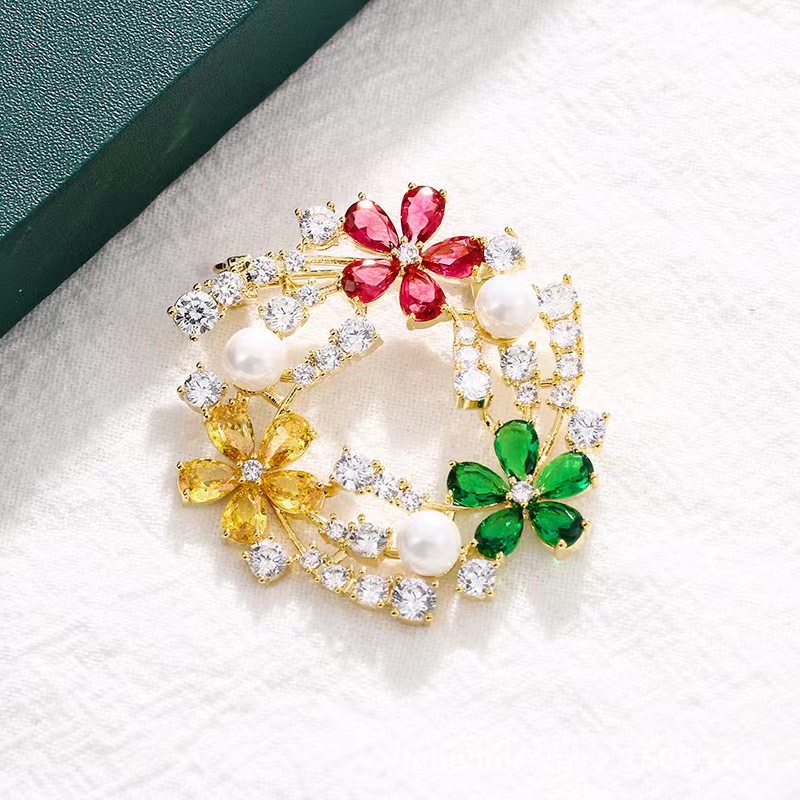 Popular zircon brooch design b - Women'S Accessories Manufacturers 评论和价格