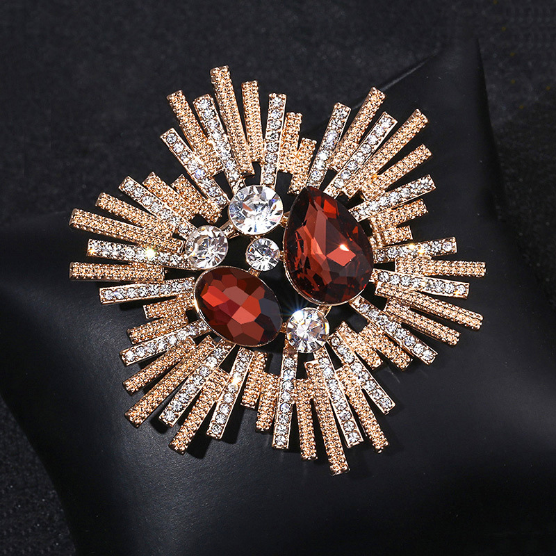 High end luxury crystal brooch - Women'S Accessories Manufacturers 评论和价格